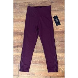 MPG SPORT Women’s XS High Waisted Capri Legging in Dusk Fig NWT